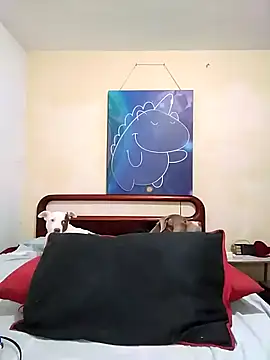 iamemmablake online show from March 16, 5:50 pm