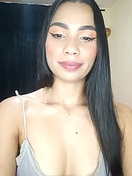 iamemmablake online show from October 17, 11:51 pm