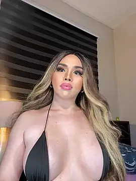 MISSANACONDA online show from December 30, 12:42 pm