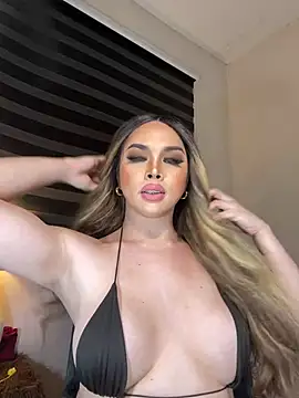 MISSANACONDA online show from January 1, 2:20 pm