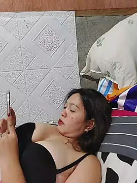 MissKitty31 online show from May 19, 1:39 pm