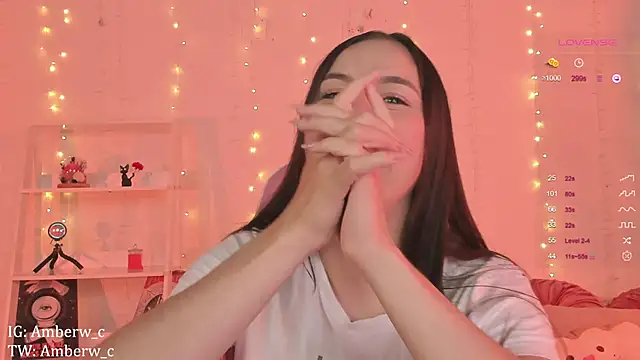 Snapshot of Ambeerouse chatting on March 12, 7:24 am Ambeerouse online show from March 12, 7:24 am