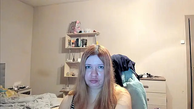 Snapshot of annabigasss chatting on September 15, 6:19 pm annabigasss online show from September 15, 6:19 pm