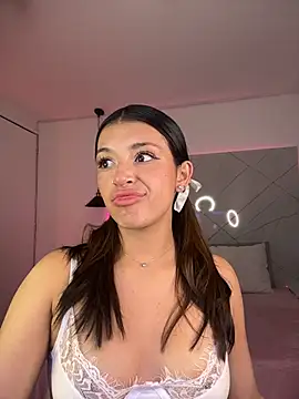 AMMY-CAMM online show from November 10, 6:12 am