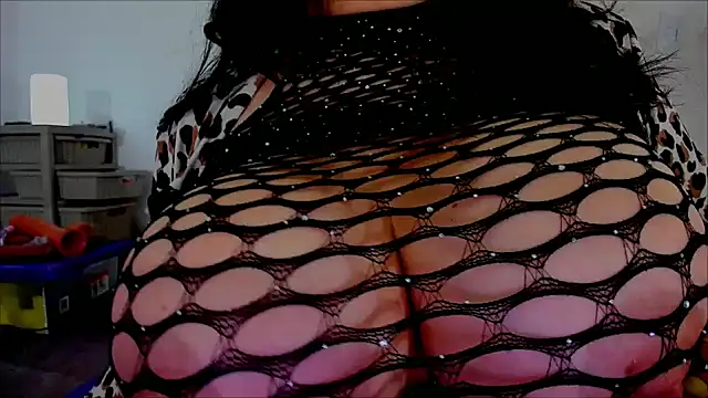 Conny hot3 online show from December 26, 8:28 am