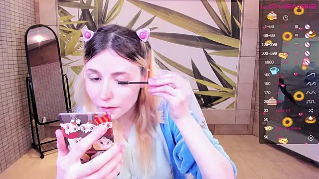 Snapshot of fleximona chatting on January 17, 8:08 am fleximona online show from January 17, 8:08 am