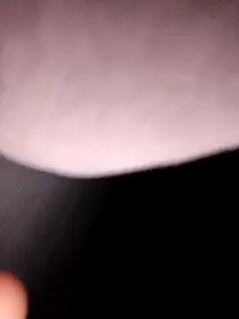 Snapshot of Annerae chatting on November 11, 8:58 am Annerae online show from November 11, 8:58 am