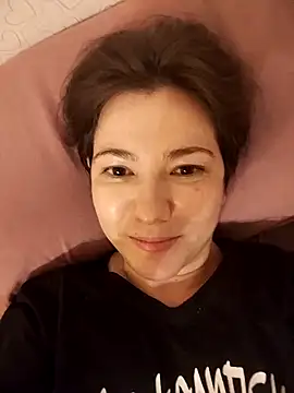 VermilionThorn online show from March 20, 8:40 pm