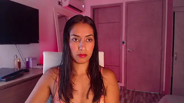 Brown skin11 online show from November 7, 9:37 pm