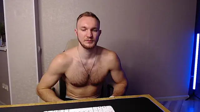 Snapshot of Toress1 chatting on February 14, 8:31 am Toress1 online show from February 14, 8:31 am