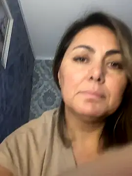 Emma roqueen online show from October 30, 11:27 pm