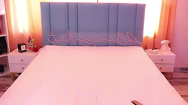 Snapshot of AllwaysHotJ chatting on February 23, 5:56 am AllwaysHotJ online show from February 23, 5:56 am