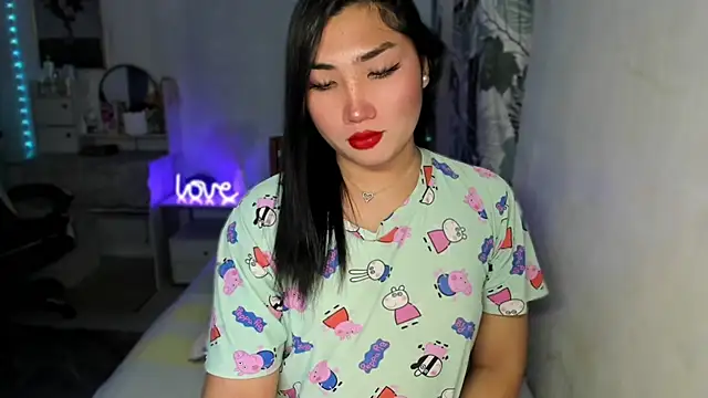 Snapshot of Miss_Deliciousness chatting on January 18, 6:32 pm Miss Deliciousness online show from January 18, 6:32 pm