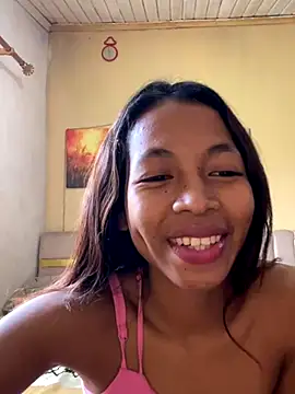 missuua online show from December 2, 7:47 am