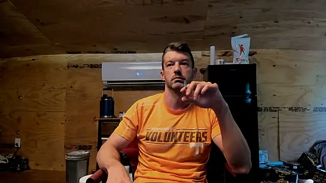 Snapshot of Kenny_Kyle chatting on September 19, 3:13 pm Kenny Kyle online show from September 19, 3:13 pm