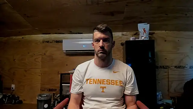 Snapshot of Kenny_Kyle chatting on September 30, 1:27 pm Kenny Kyle online show from September 30, 1:27 pm