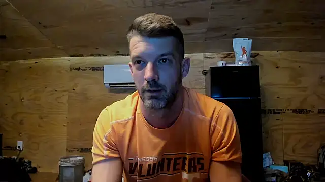 Snapshot of Kenny_Kyle chatting on October 1, 1:33 am Kenny Kyle online show from October 1, 1:33 am