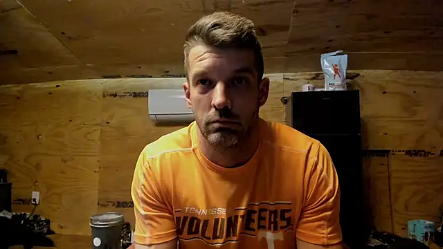 Snapshot of Kenny_Kyle chatting on October 8, 2:53 am Kenny Kyle online show from October 8, 2:53 am