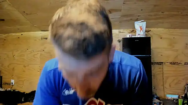 Snapshot of Kenny_Kyle chatting on October 9, 10:52 pm Kenny Kyle online show from October 9, 10:52 pm