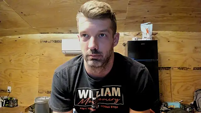 Snapshot of Kenny_Kyle chatting on October 11, 1:16 am Kenny Kyle online show from October 11, 1:16 am