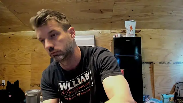 Snapshot of Kenny_Kyle chatting on October 30, 3:02 pm Kenny Kyle online show from October 30, 3:02 pm