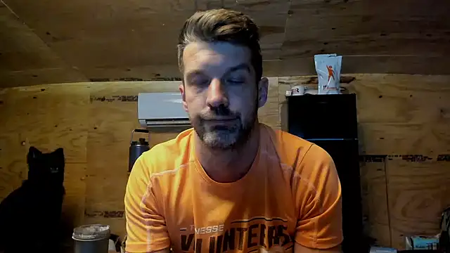 Snapshot of Kenny_Kyle chatting on November 1, 11:18 pm Kenny Kyle online show from November 1, 11:18 pm