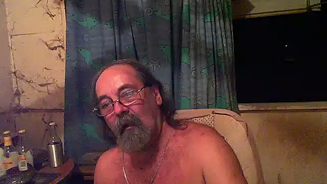 herbie010666 online show from February 11, 10:59 am