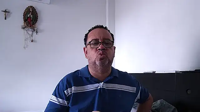 djtomxxx2777 online show from October 18, 3:02 pm