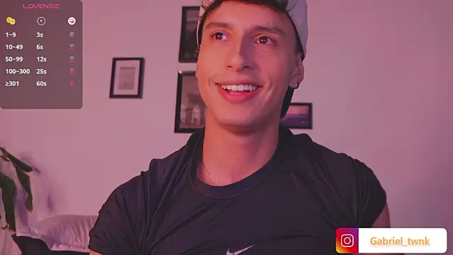 I Gabriel online show from February 8, 5:11 am