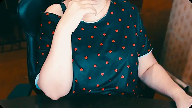 Snapshot of AlisaHot55 chatting on September 25, 11:14 am AlisaHot55 online show from September 25, 11:14 am