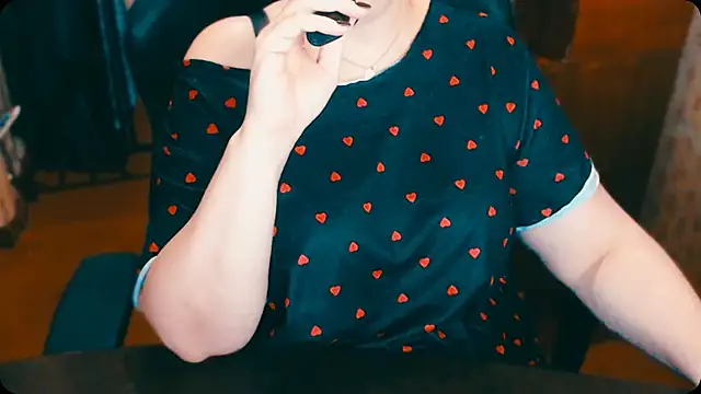 Snapshot of AlisaHot55 chatting on October 31, 11:00 am AlisaHot55 online show from October 31, 11:00 am