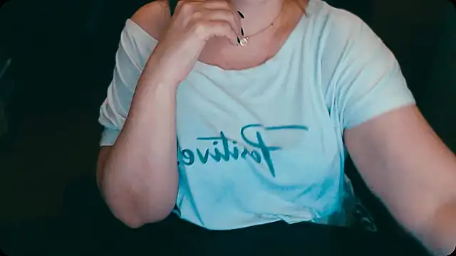 Snapshot of AlisaHot55 chatting on November 5, 10:48 am AlisaHot55 online show from November 5, 10:48 am