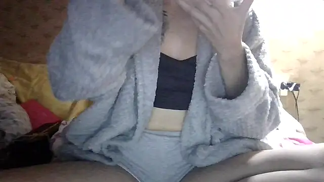 Snapshot of fabiolagg chatting on December 21, 11:28 am fabiolagg online show from December 21, 11:28 am