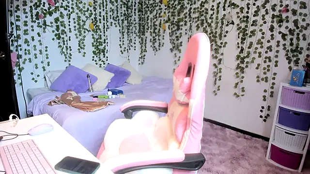 violeta milleer online show from November 13, 4:39 pm