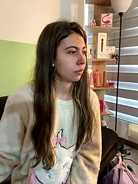 lilly sweett online show from January 10, 7:59 pm