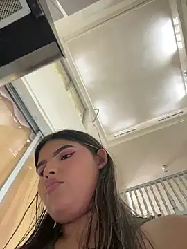 Lia sexx online show from February 25, 2:22 pm