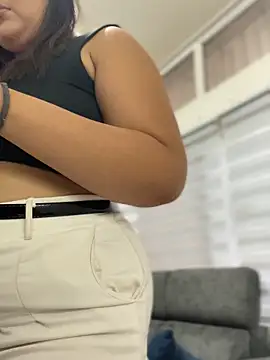 Snapshot of Lia_sexx chatting on February 15, 12:03 pm Lia sexx online show from February 15, 12:03 pm