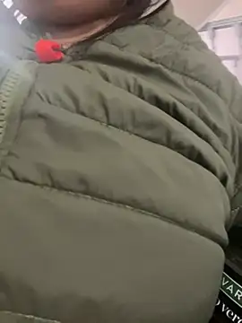 Snapshot of Lia_sexx chatting on February 20, 12:05 pm Lia sexx online show from February 20, 12:05 pm