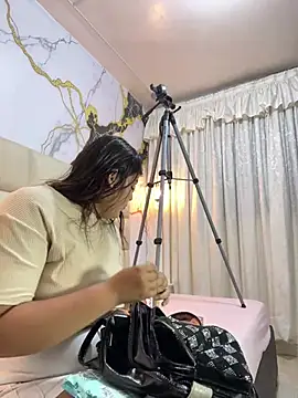 Snapshot of Lia_sexx chatting on March 3, 12:00 pm Lia sexx online show from March 3, 12:00 pm