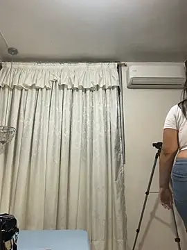 Snapshot of Lia_sexx chatting on March 12, 12:11 pm Lia sexx online show from March 12, 12:11 pm