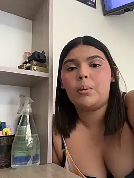 Snapshot of Lia_sexx chatting on March 28, 7:02 pm Lia sexx online show from March 28, 7:02 pm