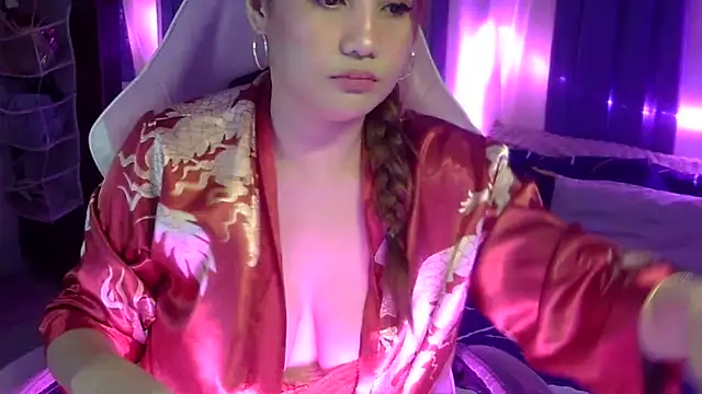 Snapshot of yourbabe_Brielle chatting on October 22, 1:55 pm yourbabe Brielle online show from October 22, 1:55 pm