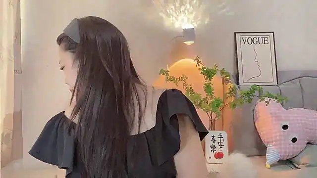 kk lele online show from May 10, 4:39 am