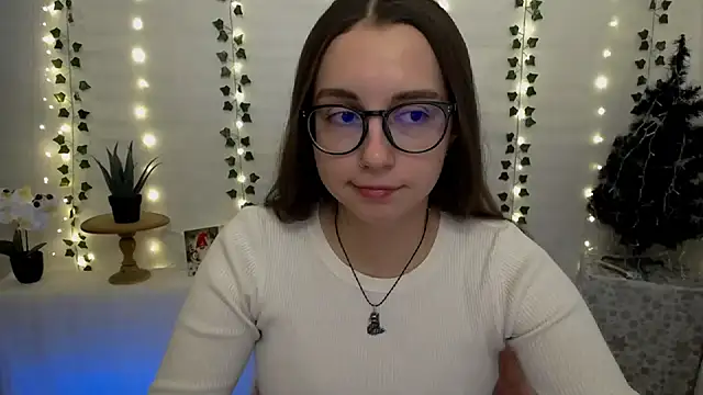 SweetPrincess  online show from December 11, 12:23 pm
