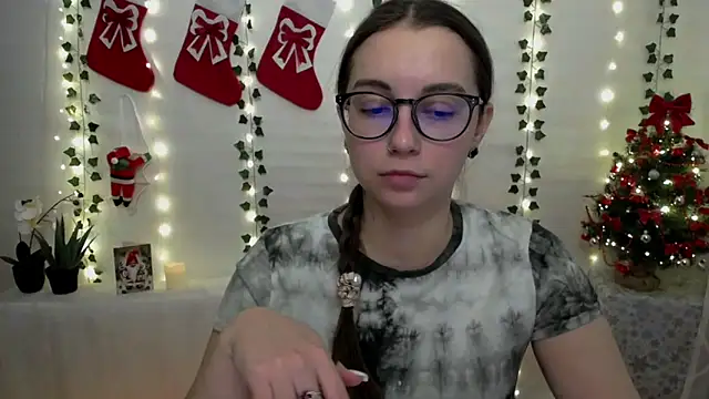 SweetPrincess  online show from December 17, 9:50 am