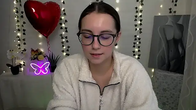 SweetPrincess  online show from February 13, 12:32 pm