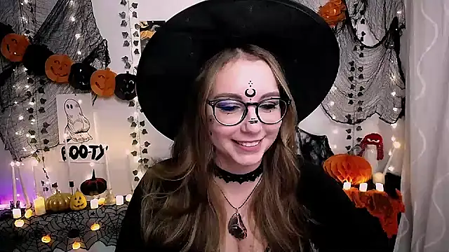 SweetPrincess  online show from October 29, 8:49 am