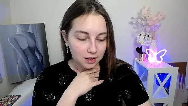 SweetPrincess  online show from May 12, 5:37 am