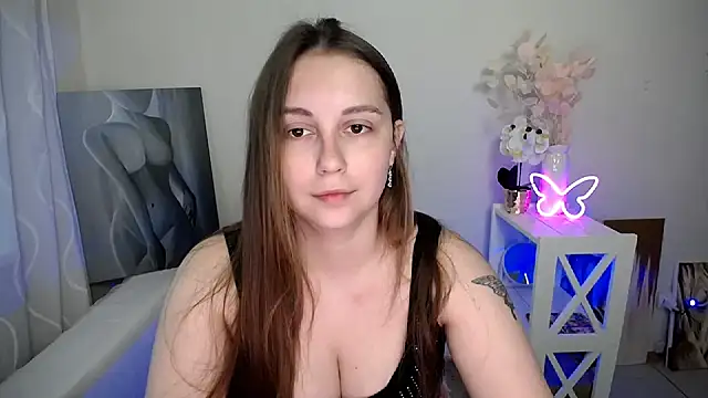 SweetPrincess  online show from May 17, 5:27 am
