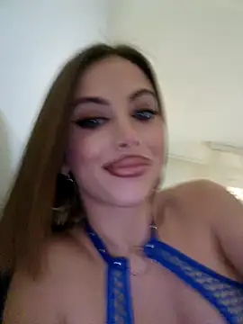 Snapshot of TamaraSavage chatting on December 27, 8:56 am TamaraSavage online show from December 27, 8:56 am
